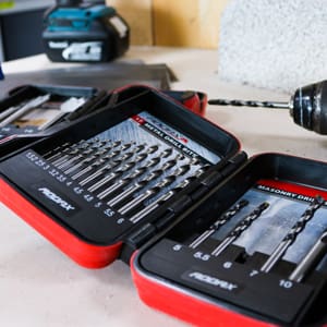 Powertool Kits & Sets