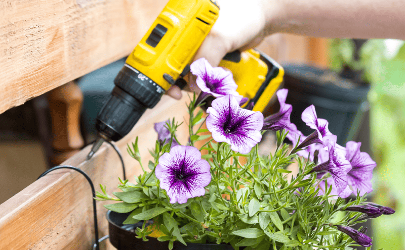 The 4 Best Screws for Outdoor Patch-Ups This Autumn